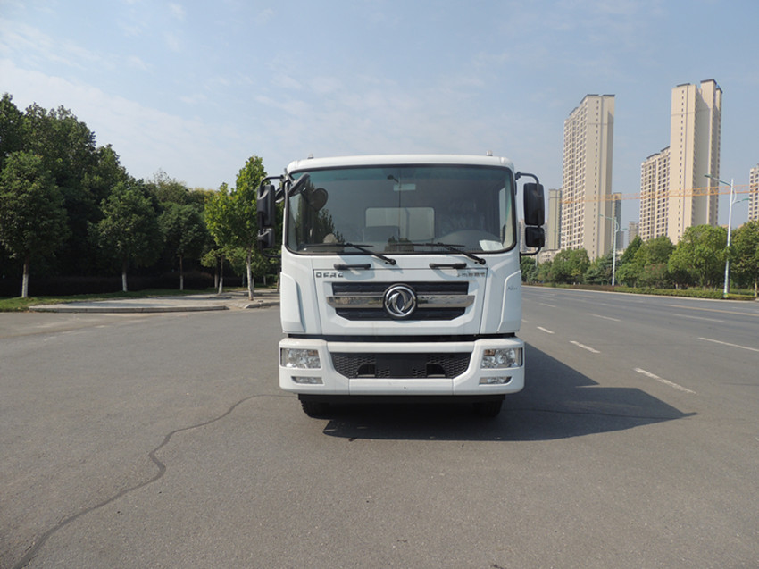 東風(fēng) D9 16 方灑水車