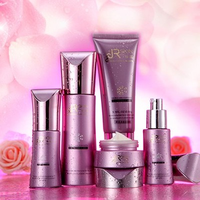 不化妝和長期化妝的區別竟然這么大！